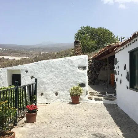 Llanitos Semesterbostad *
