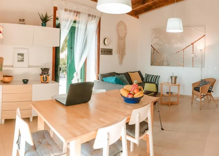 Llanitos Holiday home *